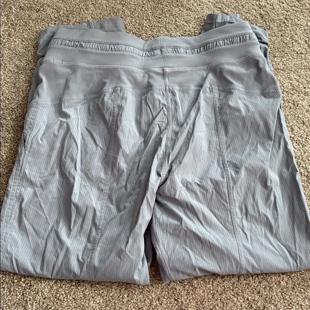 Lululemon Dance Studio Crop *25" In Chambray - Picture 4 of 6